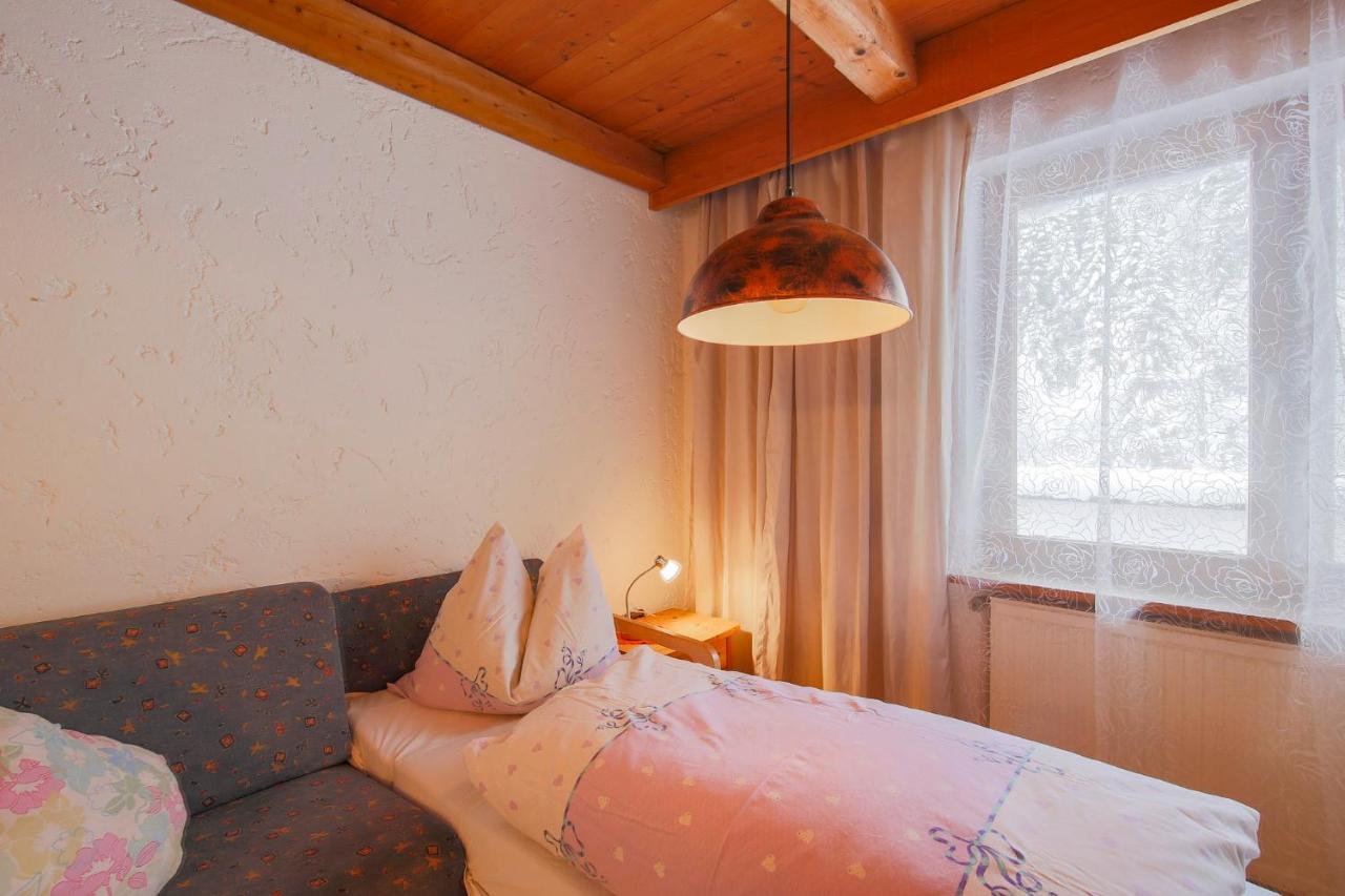 Gaestehaus Strauss Seefeld no Tirol Exterior foto
